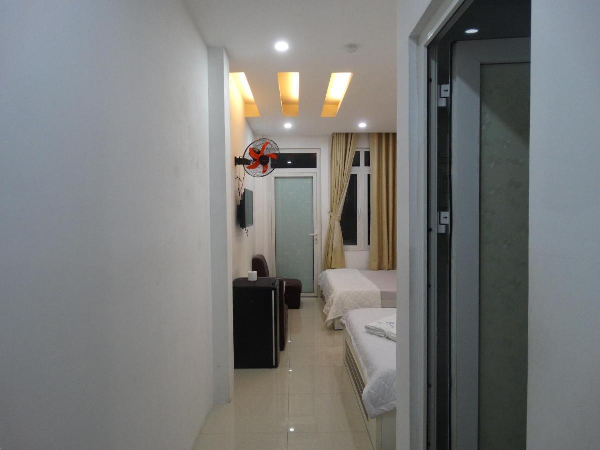 Tan ThàNh Hotel Ho Chi Minh-staden Exteriör bild